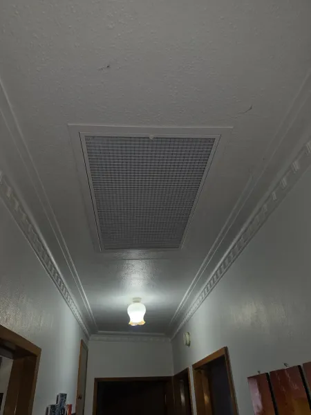 Ceiling diffusers, returns and floor grilles, supplied example 3