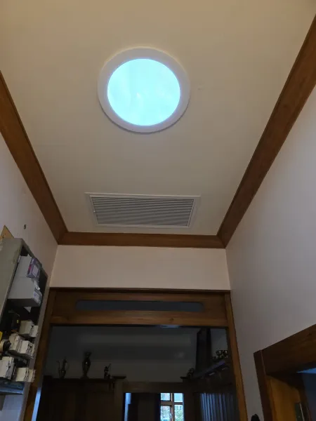 Ceiling diffusers, returns and floor grilles, supplied example 36