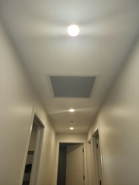 Ceiling diffusers, returns and floor grilles, supplied example 24