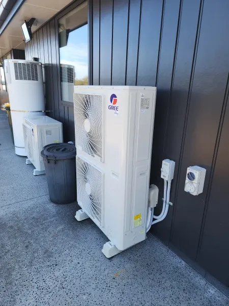 Ducted outdoor units, supplied example 14