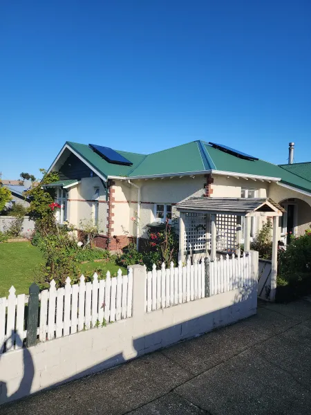 Solar panels on the roof, supplied example 83