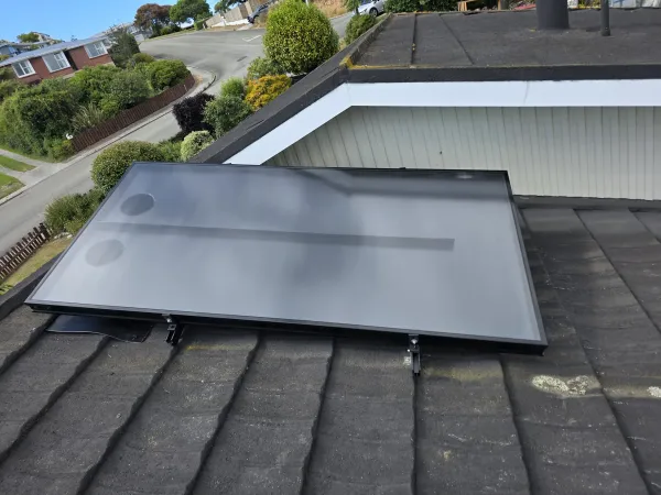 Solar panels on the roof, supplied example 85