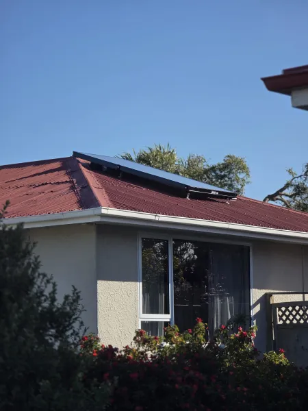Solar panels on the roof, supplied example 81