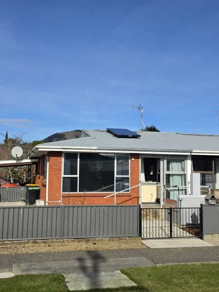 Solar panels on the roof, supplied example 71