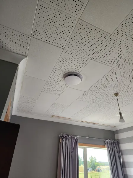 Outlets inside the home, supplied example 4